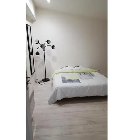 Appartshotels'De Ville Guest house 2*