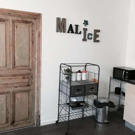 Appartshotels'De Ville Guest house